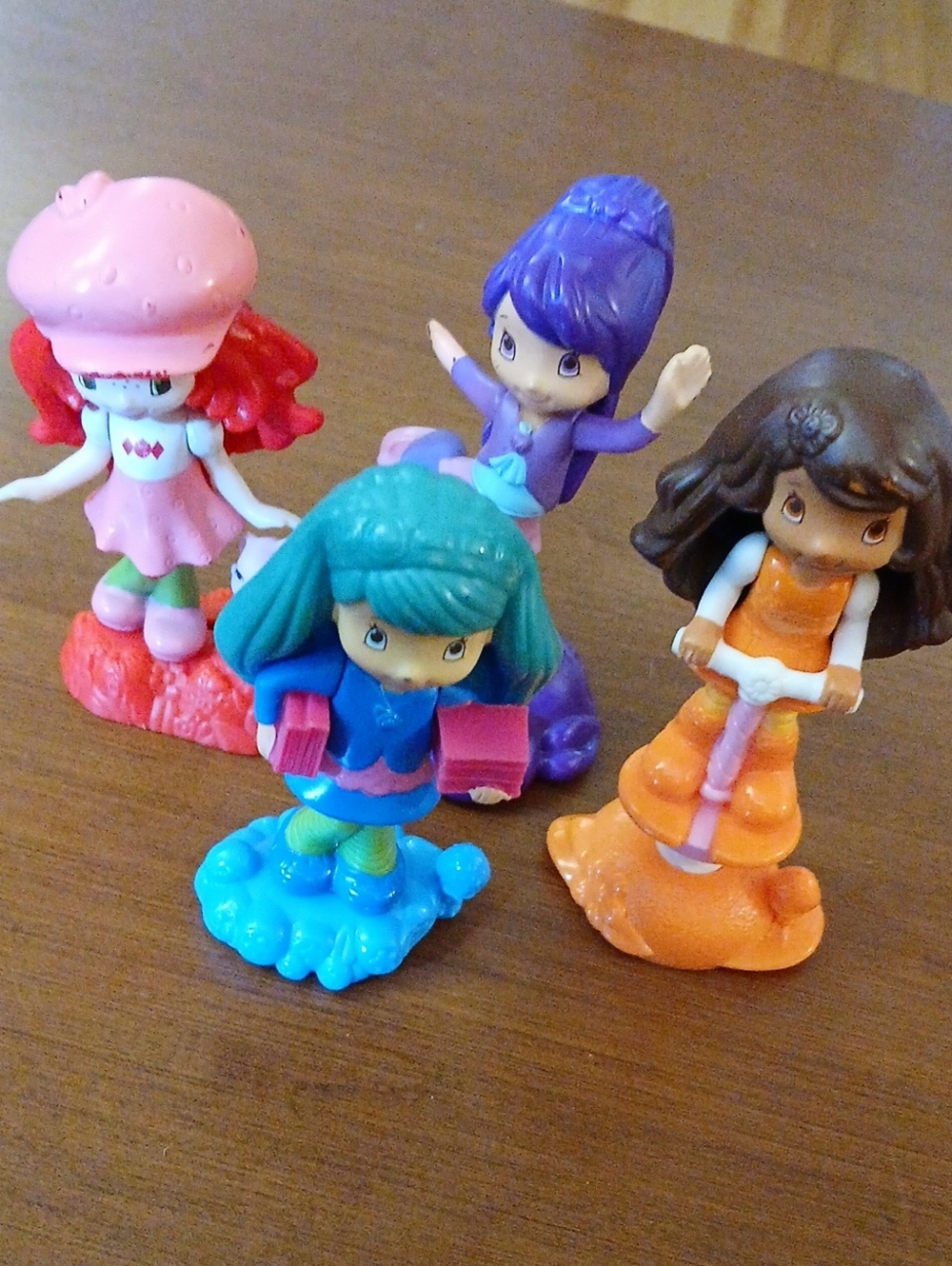 Lot Of 4 Strawberry Shortcake McDonald's Toys Cute Set Collectible
